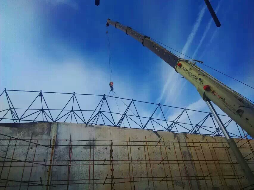 莱西食堂网架结构工程