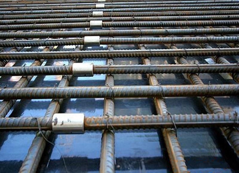 莱西为什么建楼房时，要在钢筋上加一排小圆环？原来作用这么大